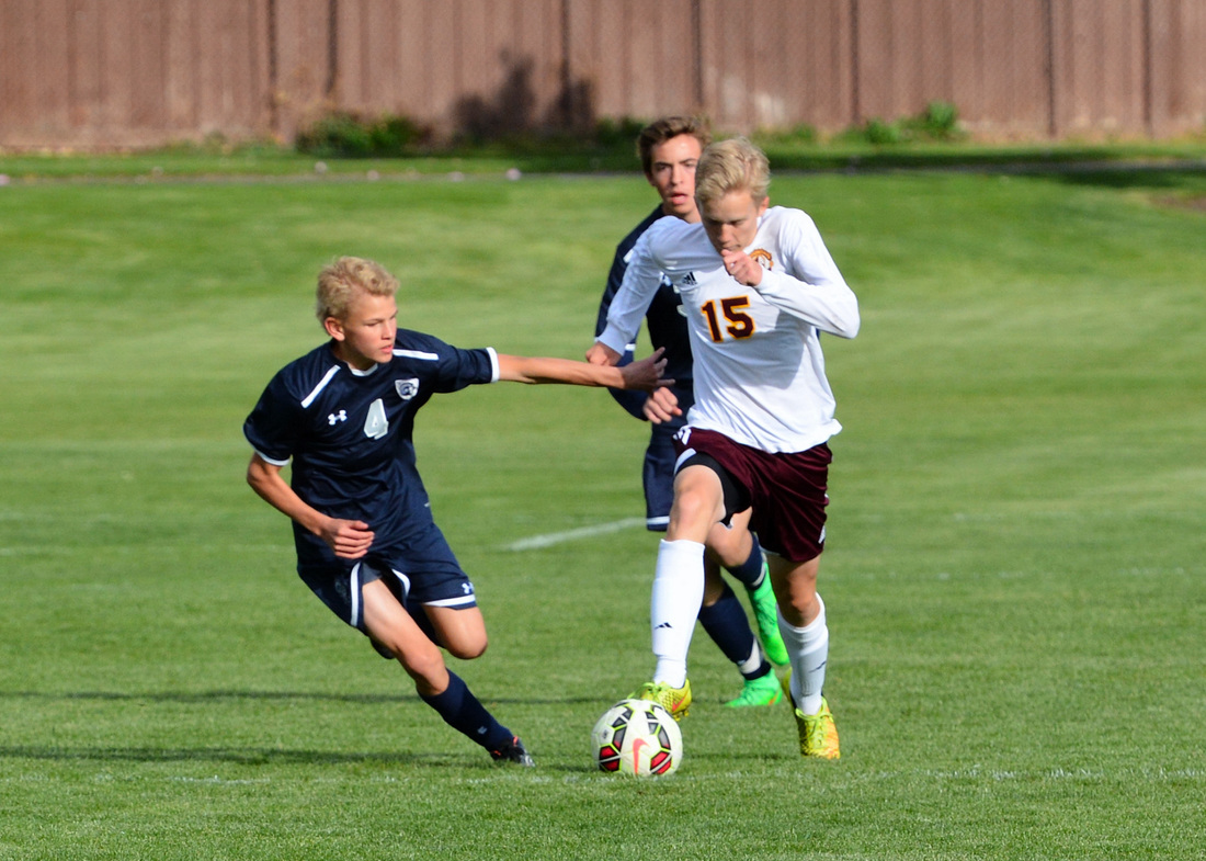 足球赌注软件:冰岛甲: 雷克尼 VS IA阿克拉内斯比分0:0互交白券(图1) 足球赌注软件